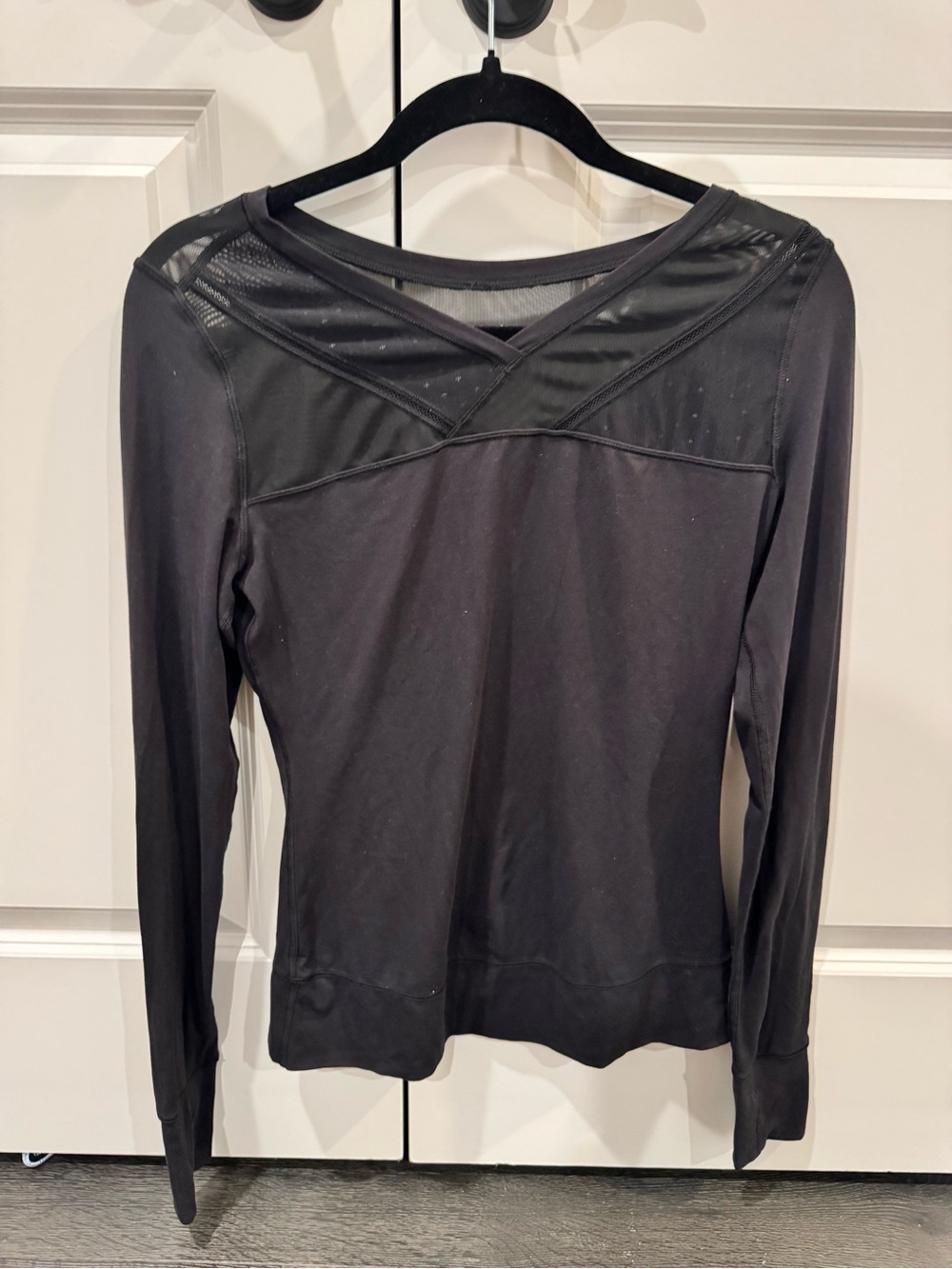 LULULEMON Black Long-Sleeve Mesh Accent Top